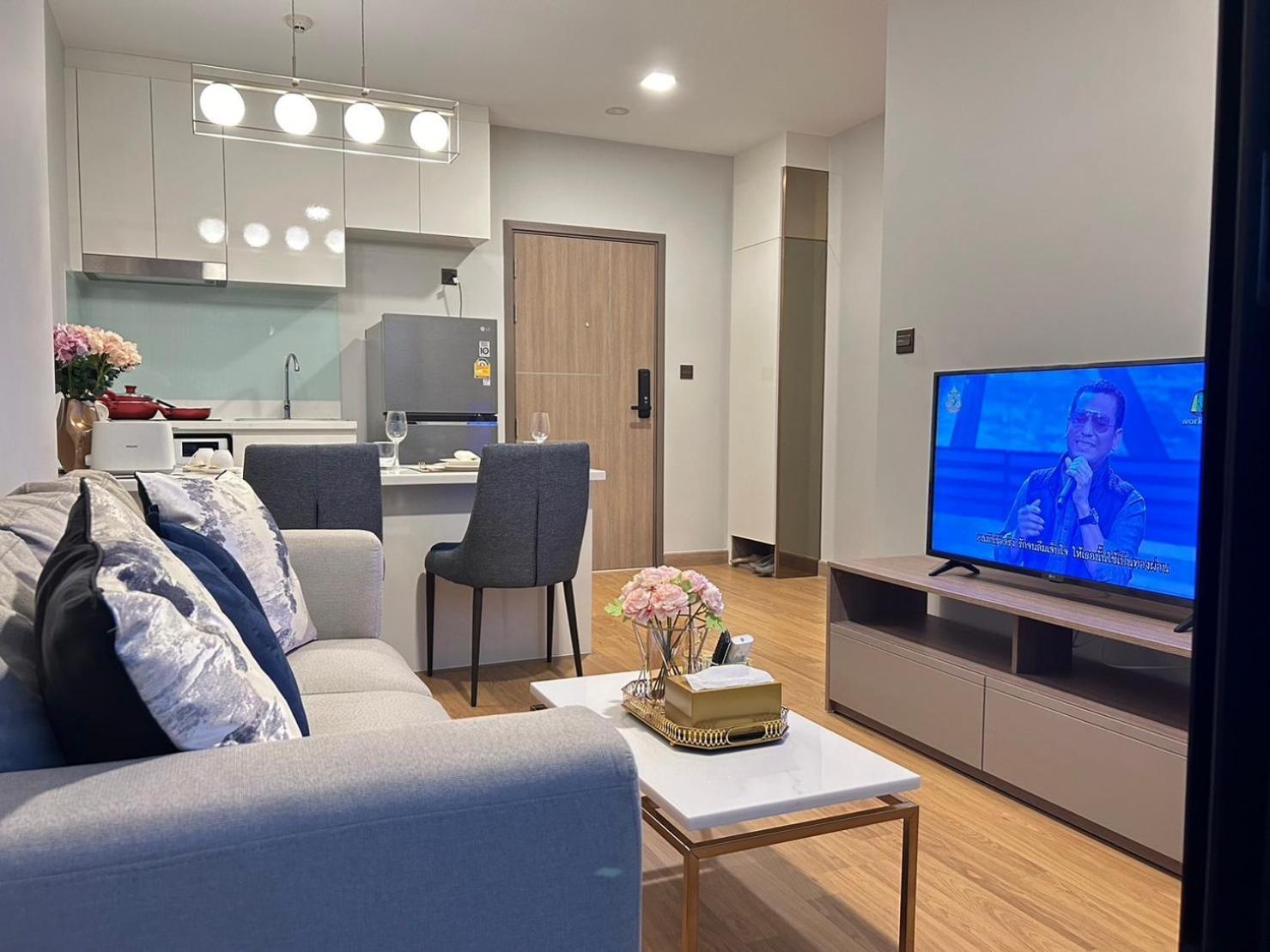 Luxury Astra Sky River Appartement *