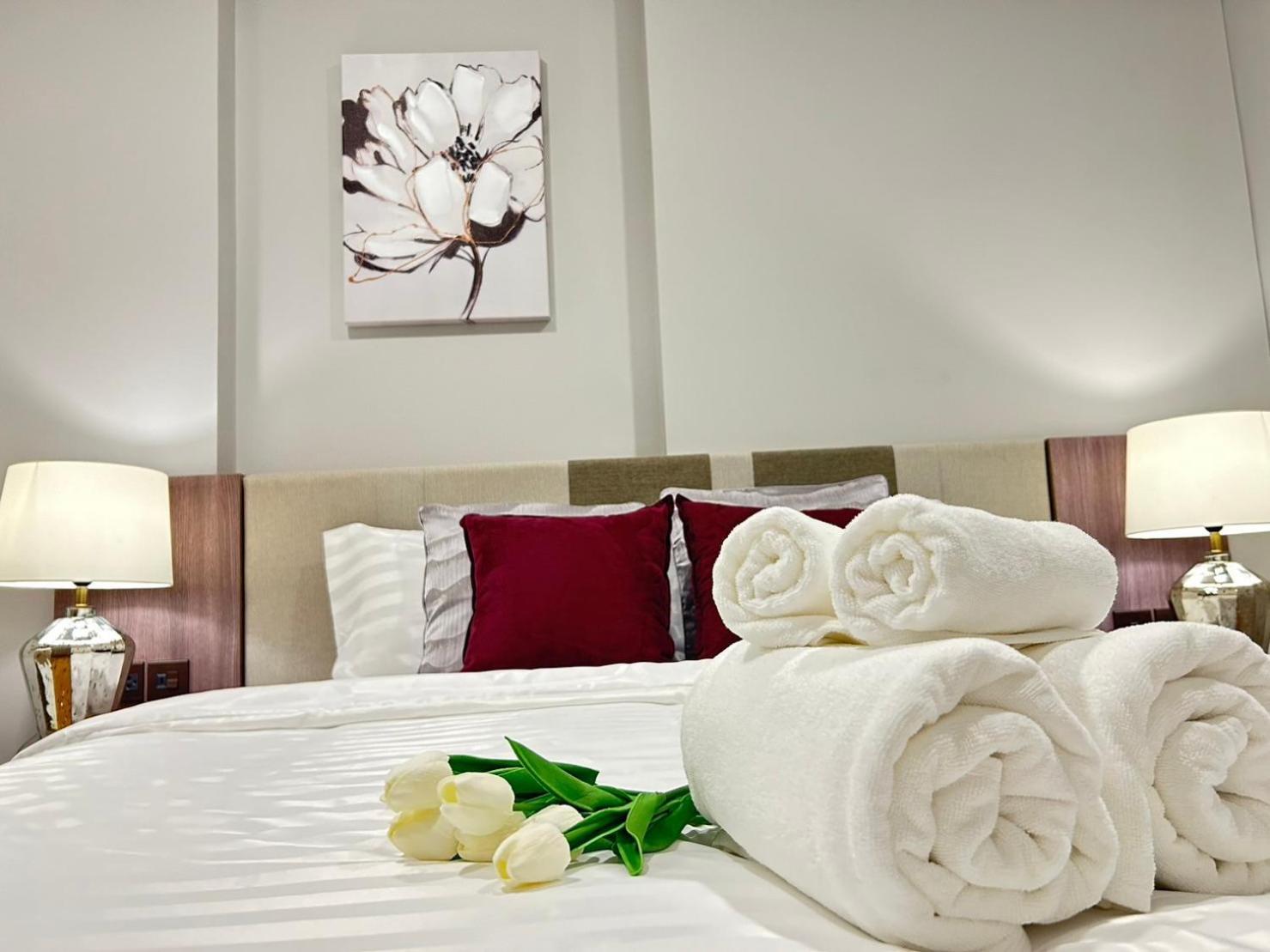 Luxury Astra Sky River Appartement